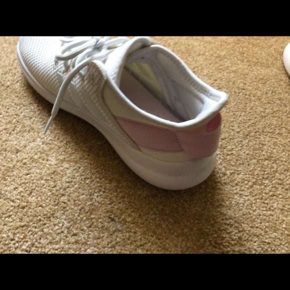 Adidas sneakers - Picture 5 of 5